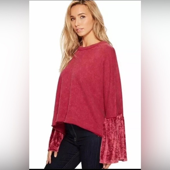 Free People Glorious Sweatshirt XS Bell Velvet Sleeves Oversized Cropped Maroon - Picture 2 of 14